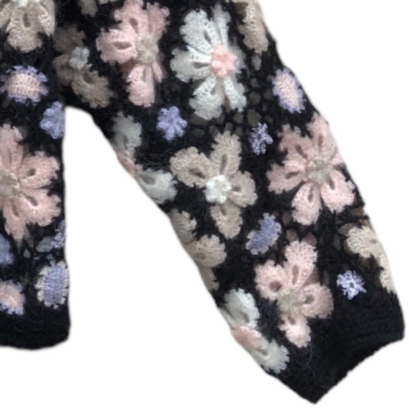 RARE‼️ Crochet Cardigan Mohair Black Floral Button Down , by Flame Size L - Picture 8 of 16